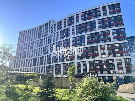 Продам однокомнатную (1-комн.) квартиру, Ручьевский пр-кт, 4/26, Мурино п