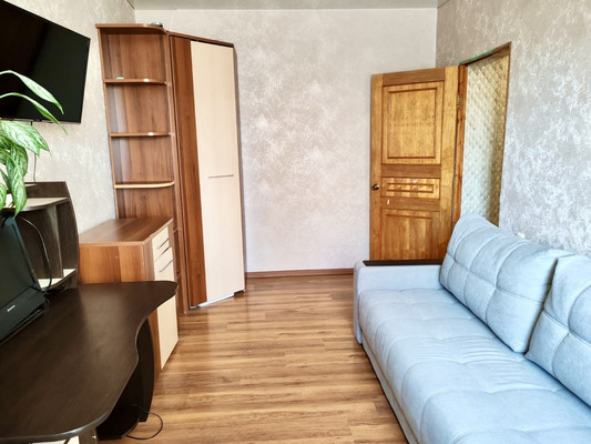Продам двухкомнатную (2-комн.) квартиру, Пионерская ул, 48, Ханты-Мансийск г