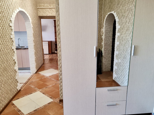 Продам двухкомнатную (2-комн.) квартиру, Пионерская ул, 48, Ханты-Мансийск г