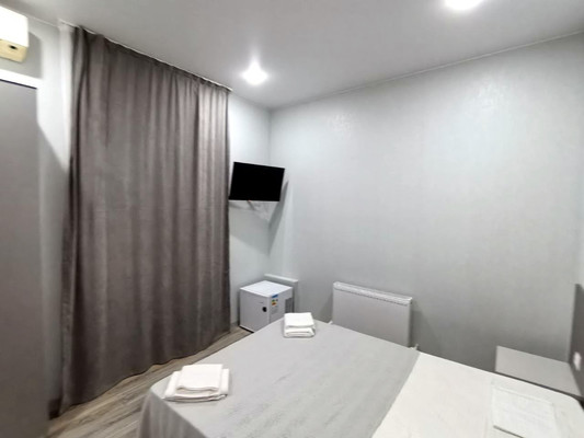 Продам однокомнатную (1-комн.) квартиру, Ангарский пер, 6, Витязево с