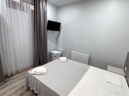 Продам однокомнатную (1-комн.) квартиру, Ангарский пер, 6, Витязево с