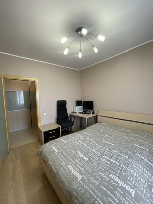 Продам двухкомнатную (2-комн.) квартиру, Бунина ул, 20, Липецк г