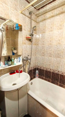 Продам однокомнатную (1-комн.) квартиру, Шоссейная ул, 3, Люберцы г