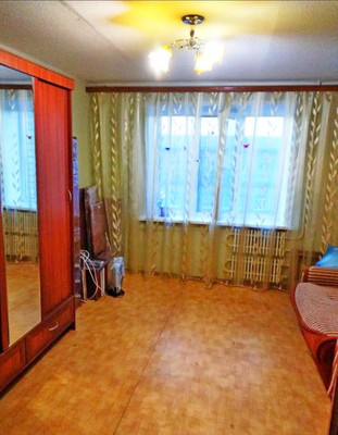 Продам комнату в 8-комн. квартире, 3 Интернационала ул, 57, Воронеж г