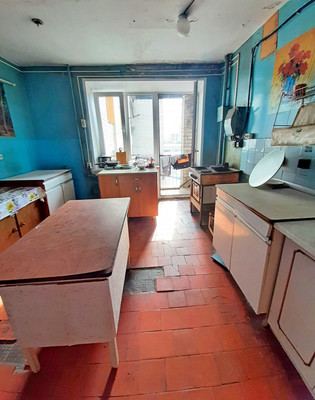 Продам комнату в 8-комн. квартире, 3 Интернационала ул, 57, Воронеж г