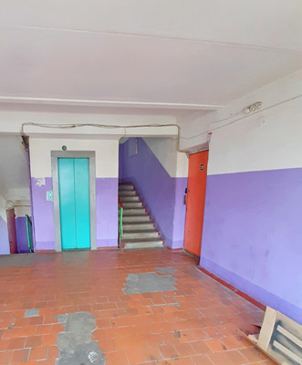 Продам комнату в 8-комн. квартире, 3 Интернационала ул, 57, Воронеж г