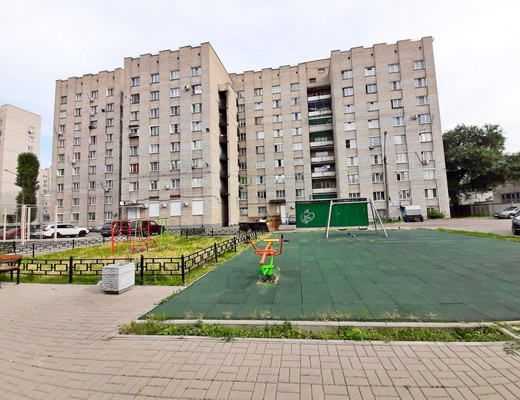 Продам комнату в 8-комн. квартире, 3 Интернационала ул, 57, Воронеж г