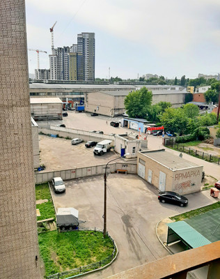 Продам комнату в 8-комн. квартире, 3 Интернационала ул, 57, Воронеж г