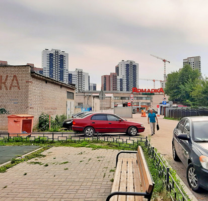 Продам комнату в 8-комн. квартире, 3 Интернационала ул, 57, Воронеж г