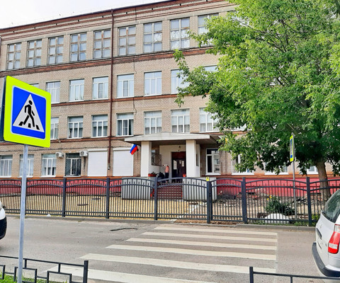 Продам комнату в 8-комн. квартире, 3 Интернационала ул, 57, Воронеж г