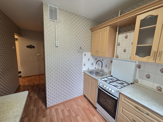 Продам двухкомнатную (2-комн.) квартиру, Комсомольская ул, 92ка, Йошкар-Ола г