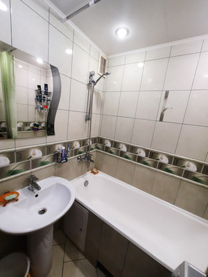 Продам трехкомнатную (3-комн.) квартиру, Первомайская ул, 1, Подольск г