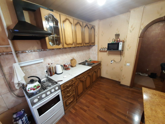 Продам трехкомнатную (3-комн.) квартиру, Первомайская ул, 1, Подольск г