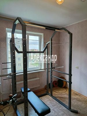 Продам трехкомнатную (3-комн.) квартиру, Мира ул, 32к2, Всеволожск г