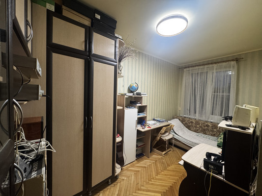 Продам трехкомнатную (3-комн.) квартиру, Чехова пр-кт, 34, Ростов-на-Дону г