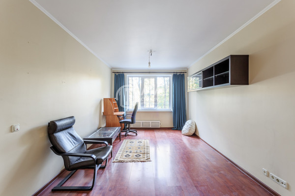 Продам трехкомнатную (3-комн.) квартиру, Дружбы ул, 8, Химки г