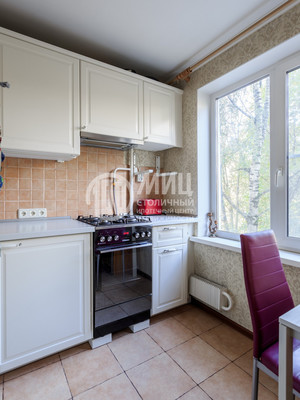 Продам трехкомнатную (3-комн.) квартиру, Дружбы ул, 8, Химки г