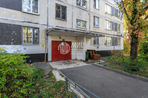 Продам трехкомнатную (3-комн.) квартиру, Дружбы ул, 8, Химки г