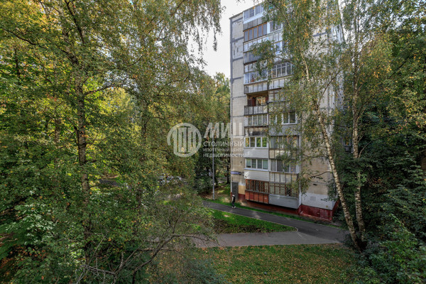 Продам трехкомнатную (3-комн.) квартиру, Дружбы ул, 8, Химки г