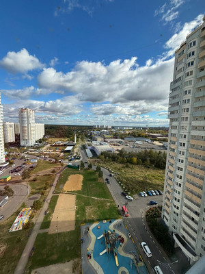 Продам трехкомнатную (3-комн.) квартиру, Уездная ул, 1, Чехов г