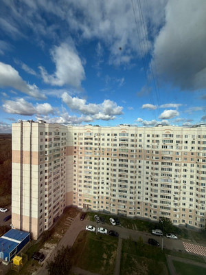 Продам трехкомнатную (3-комн.) квартиру, Уездная ул, 1, Чехов г