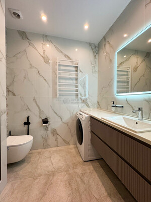 Продам трехкомнатную (3-комн.) квартиру, Руставели ул, 16к2, Москва г