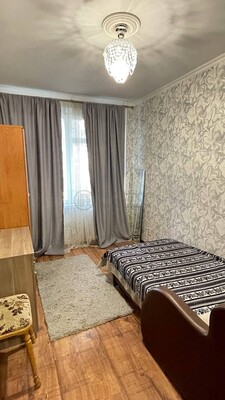 Продам двухкомнатную (2-комн.) квартиру, Лётчика Бабушкина ул, 33к1, Москва г