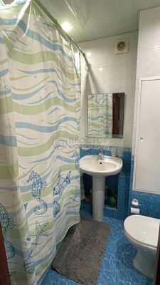 Продам двухкомнатную (2-комн.) квартиру, Лётчика Бабушкина ул, 33к1, Москва г