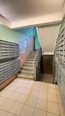 Продам двухкомнатную (2-комн.) квартиру, Лётчика Бабушкина ул, 33к1, Москва г