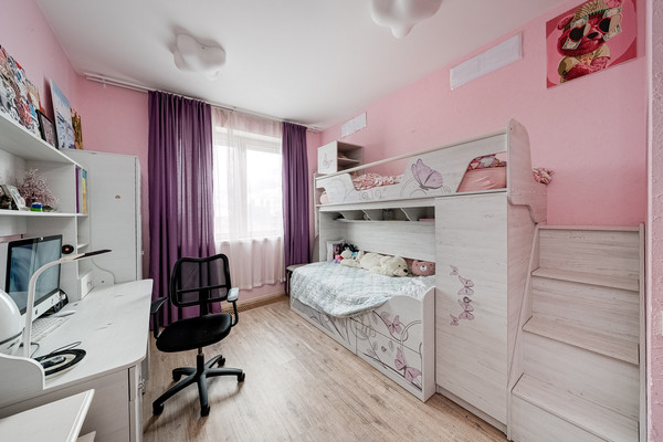 Продам многокомнатную квартиру, Ходынский б-р, 5к4, Москва г