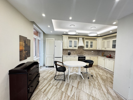 Продам двухкомнатную (2-комн.) квартиру, Сосновая ул, 1к2, Котельники г