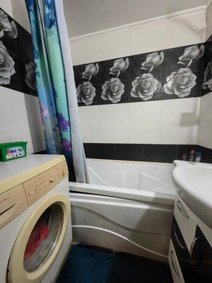 Продам двухкомнатную (2-комн.) квартиру, Индустриальная ул, 9, Волгодонск г