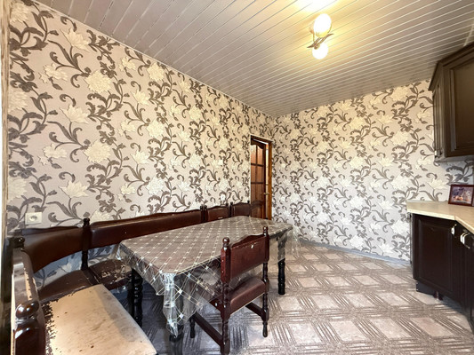 Продам трехкомнатную (3-комн.) квартиру, Шогенова ул, 18, Нальчик г