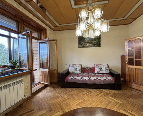 Продам двухкомнатную (2-комн.) квартиру, Октябрьская ул, 9, Брянск г