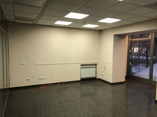 Сдам торговое помещение 64,8 м2, Полярные Зори ул, 2, Мурманск г