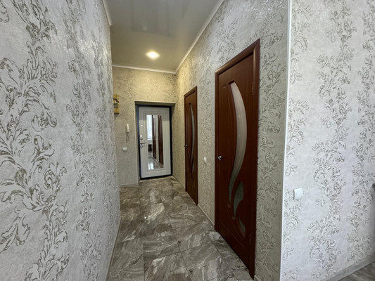 Продам двухкомнатную (2-комн.) квартиру, Волгоградская ул, 85Б, Астрахань г
