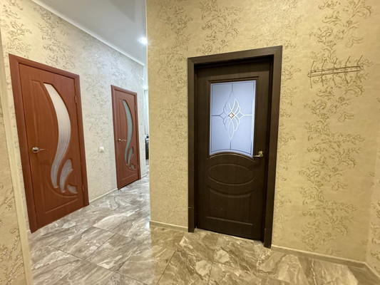 Продам двухкомнатную (2-комн.) квартиру, Волгоградская ул, 85Б, Астрахань г
