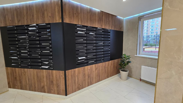 Продам трехкомнатную (3-комн.) квартиру, Ветеранов ул, 85к1, Краснодар г