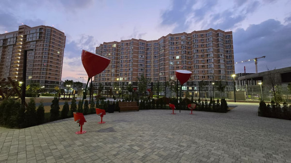 Продам трехкомнатную (3-комн.) квартиру, Ветеранов ул, 85к1, Краснодар г