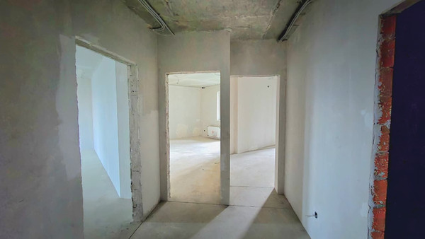 Продам трехкомнатную (3-комн.) квартиру, Ветеранов ул, 85к1, Краснодар г