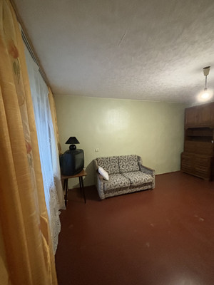 Продам однокомнатную (1-комн.) квартиру, Зои Космодемьянской ул, 48, Сыктывкар г