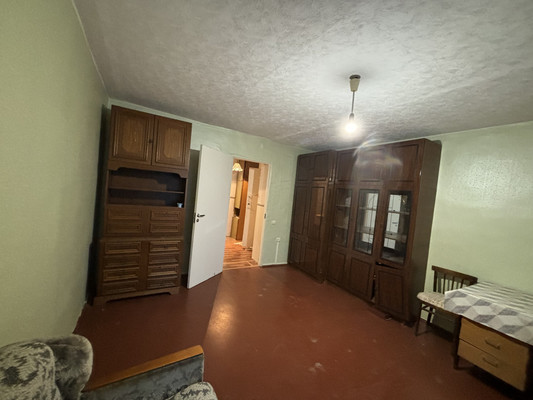 Продам однокомнатную (1-комн.) квартиру, Зои Космодемьянской ул, 48, Сыктывкар г