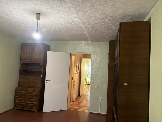 Продам однокомнатную (1-комн.) квартиру, Зои Космодемьянской ул, 48, Сыктывкар г