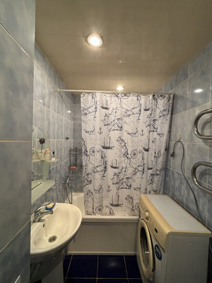 Продам однокомнатную (1-комн.) квартиру, Зои Космодемьянской ул, 48, Сыктывкар г