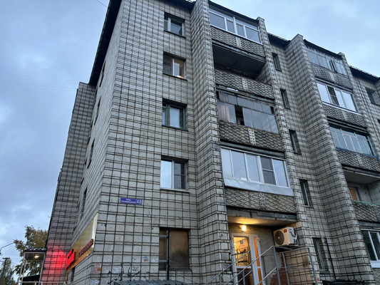 Продам однокомнатную (1-комн.) квартиру, Зои Космодемьянской ул, 48, Сыктывкар г