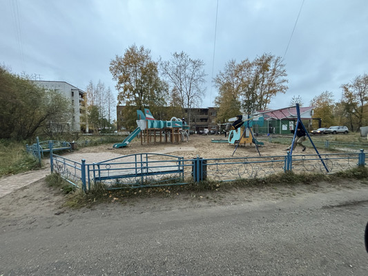 Продам однокомнатную (1-комн.) квартиру, Зои Космодемьянской ул, 48, Сыктывкар г