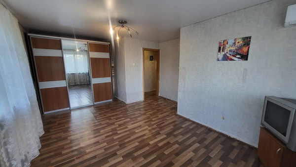 Продам однокомнатную (1-комн.) квартиру, Сибирский Тракт ул, 35к2, Казань г