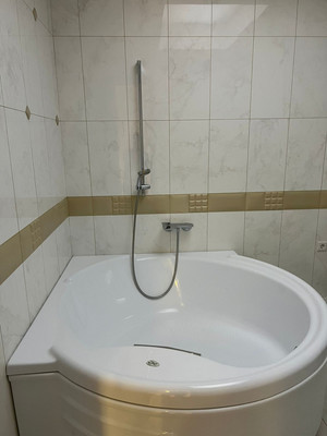 Продам трехкомнатную (3-комн.) квартиру, Маршала Рокоссовского б-р, 6к1, Москва г