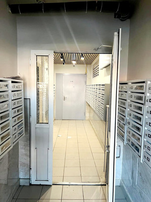 Продам трехкомнатную (3-комн.) квартиру, Мусина ул, 7, Казань г