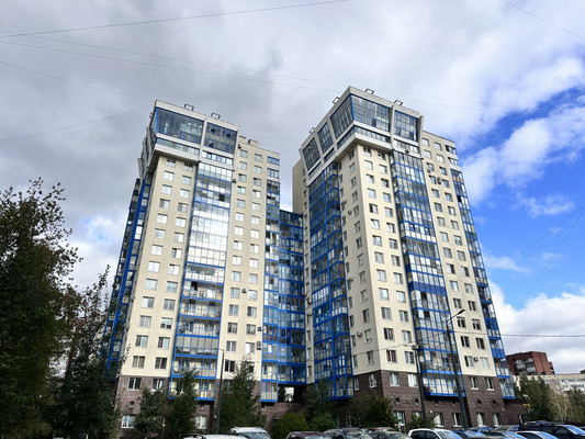 Продам двухкомнатную (2-комн.) квартиру, Хасанская ул, 10к2, Санкт-Петербург г